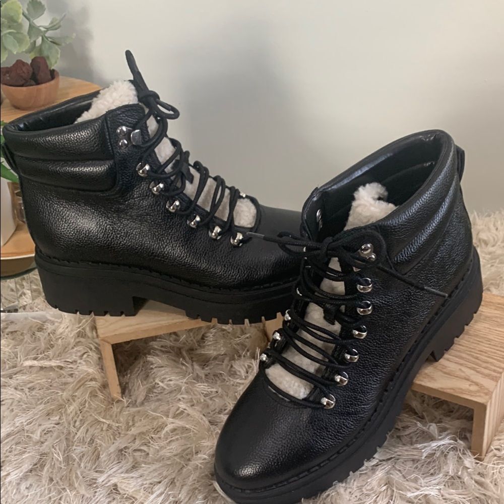 Marc Fisher Nairy Hiking Boot Size 9‎ M